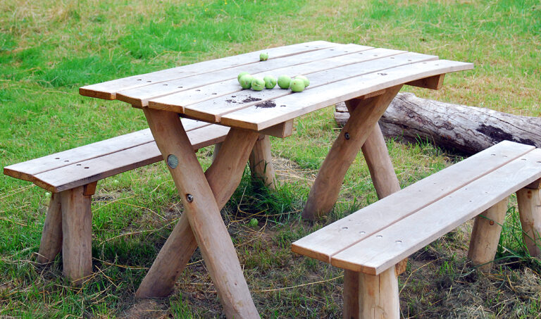 Robinia houten picknickset