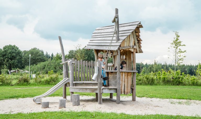 Speeltoestel voor kinderen tot 6 jaar