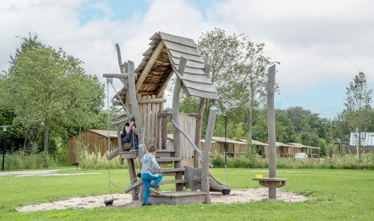 Speeltoestel voor recreatiepark